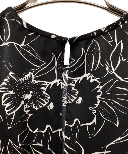 POLO RALPH LAUREN（ポロ・ラルフローレン）POLO RALPH LAUREN (ポロ・ラルフローレン) フローラル サテン Aライン ドレス ブラック サイズ:2 未使用品の古着・服飾アイテム