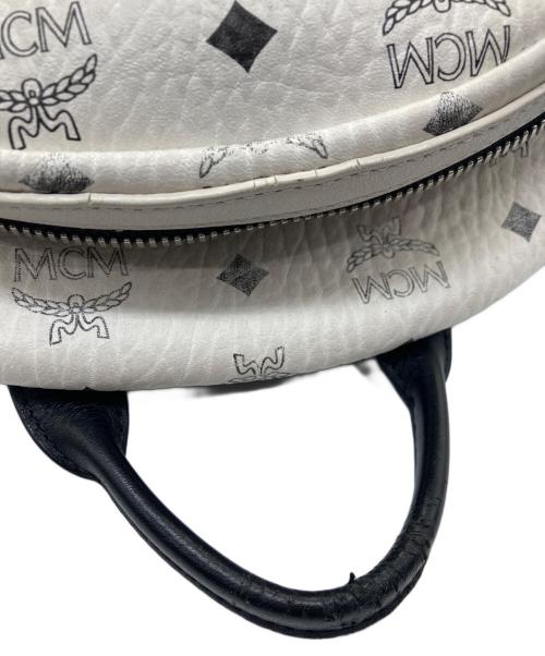 MCM（エムシーエム）MCM (エムシーエム) スタークバックパックヴィセトス ホワイトの古着・服飾アイテム