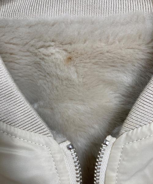 Snidel（スナイデル）Snidel (スナイデル) ALPHA (アルファ) リバーシブルMA-1  ショート丈アウター　アウター ベージュ サイズ:Mの古着・服飾アイテム