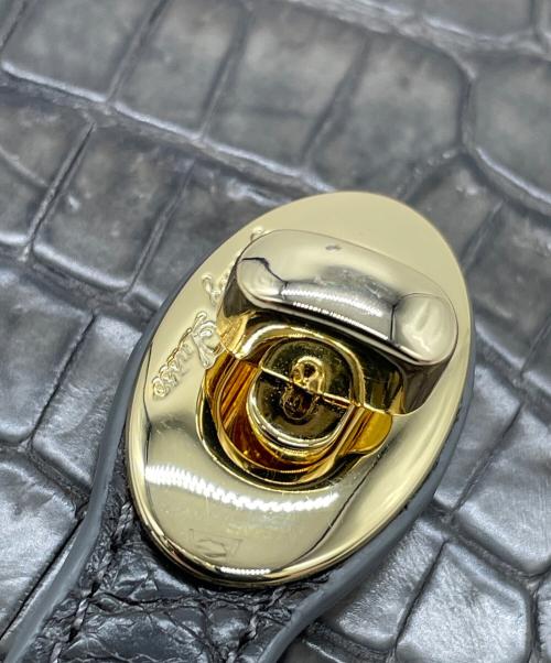 Pelley Lusso（ペレリールッソ）Pelley Lusso (ペレリールッソ) 2つ折り財布 グレーの古着・服飾アイテム