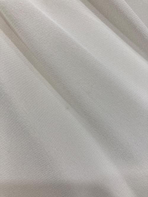 Col Pierrot（コルピエロ）Col Pierrot (コルピエロ) ギャザーショルダーシルクブラウス ベージュ サイズ:38の古着・服飾アイテム