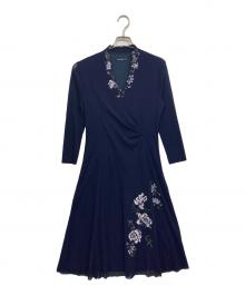 VIVIENNE TAM（ヴィヴィアンタム）の古着「フラワー刺繍カシュクールワンピース」｜ネイビー