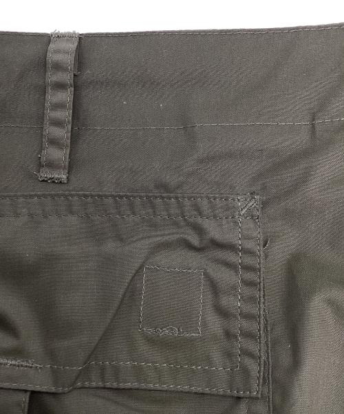 GS THE ULTIMATE EXPERIENCE（ジーエス ジ アルティメイト エクスペリエンス）GS THE ULTIMATE EXPERIENCE (ジーエス ジ アルティメイト エクスペリエンス) テクノカーゴパンツ オリーブ サイズ:Mの古着・服飾アイテム