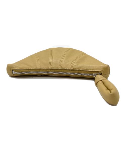 LEMAIRE（ルメール）LEMAIRE (ルメール) CROISSANT COIN PURSE ベージュの古着・服飾アイテム