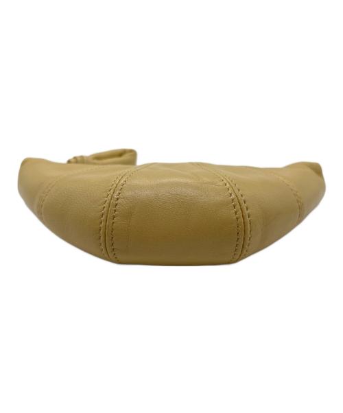 LEMAIRE（ルメール）LEMAIRE (ルメール) CROISSANT COIN PURSE ベージュの古着・服飾アイテム