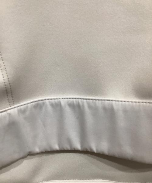 HERNO（ヘルノ）HERNO (ヘルノ) Laminar スウェット ベージュ サイズ:42の古着・服飾アイテム