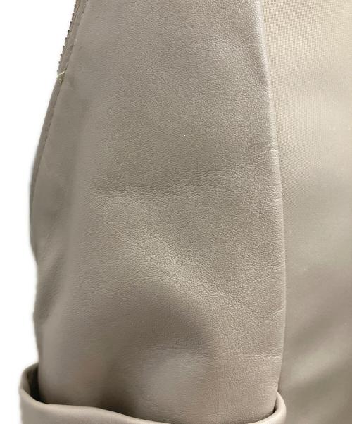 GALLARDA GALANTE（ガリャルダガランテ）GALLARDA GALANTE (ガリャルダガランテ) レザーバックパック ベージュの古着・服飾アイテム