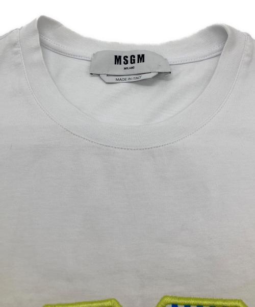 MSGM（エムエスジーエム）MSGM (エムエスジーエム) ロゴTシャツ　2841MDM98 ホワイト サイズ:XSの古着・服飾アイテム