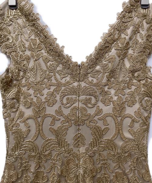 TADASHI SHOJI（タダシ ショージ）TADASHI SHOJI (タダシ ショージ) ドレス ベージュ サイズ:2の古着・服飾アイテム