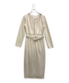 Pinky & Dianne（ピンキーアンドダイアン）の古着「バイカラーパイピングワンピース」｜ベージュ