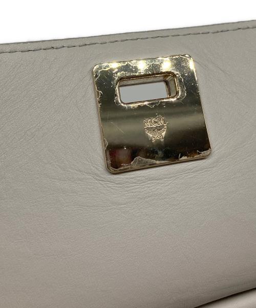 MCM（エムシーエム）MCM (エムシーエム) 2WAYバッグ ホワイトの古着・服飾アイテム