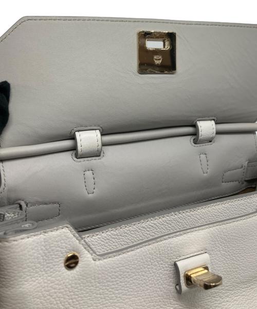 MCM（エムシーエム）MCM (エムシーエム) 2WAYバッグ ホワイトの古着・服飾アイテム