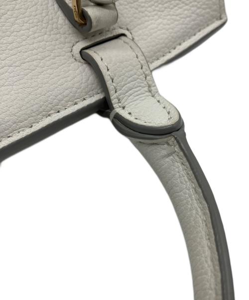 MCM（エムシーエム）MCM (エムシーエム) 2WAYバッグ ホワイトの古着・服飾アイテム