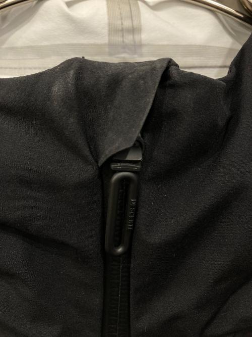 DESCENTE ALLTERRAIN（デザイント オルテライン）DESCENTE ALLTERRAIN (デザイント オルテライン) STREAMLINE ACTIVE SHELL JACKET / ストリームライン アクティブ シェルジャケット ブラック サイズ:Lの古着・服飾アイテム