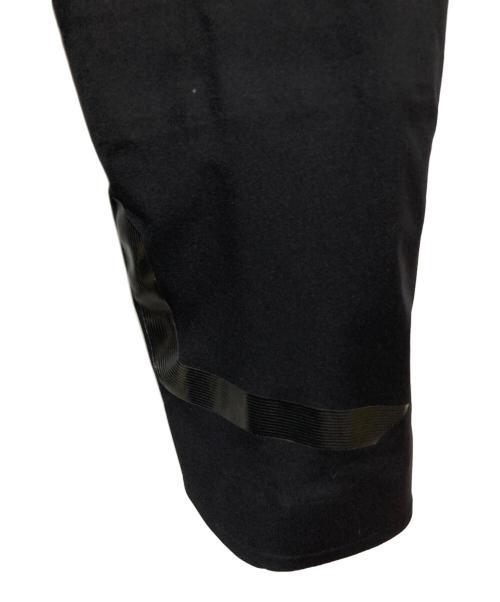 DESCENTE ALLTERRAIN（デザイント オルテライン）DESCENTE ALLTERRAIN (デザイント オルテライン) STREAMLINE ACTIVE SHELL JACKET / ストリームライン アクティブ シェルジャケット ブラック サイズ:Lの古着・服飾アイテム