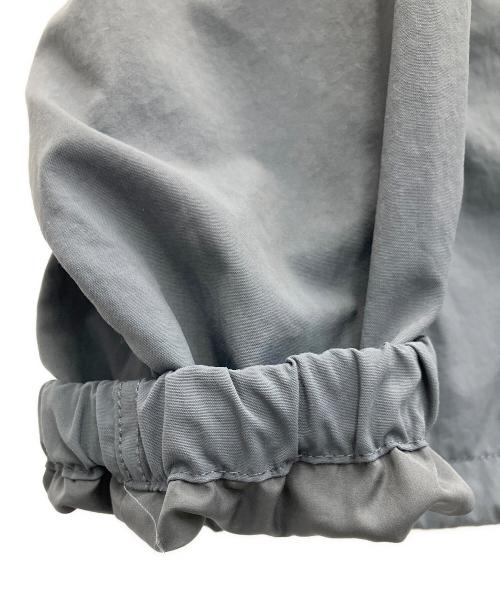 PENNEYS（ペニーズ）PENNEYS (ペニーズ) URBAN RESEARCH DOORS (アーバンリサーチドアーズ) THE FOX ナイロンスタンドブルゾン グレー サイズ:Lの古着・服飾アイテム