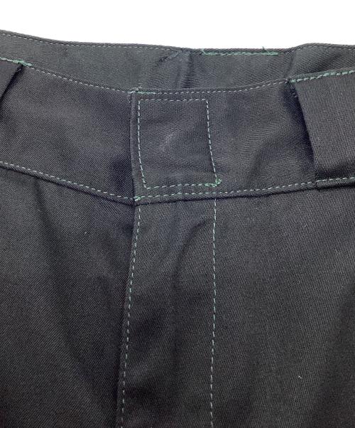 TOGA PULLA（トーガ プルラ）TOGA PULLA (トーガ プルラ) Dickies (ディッキーズ) Flare pants　バックデザインパンツ ブラック サイズ:34　の古着・服飾アイテム