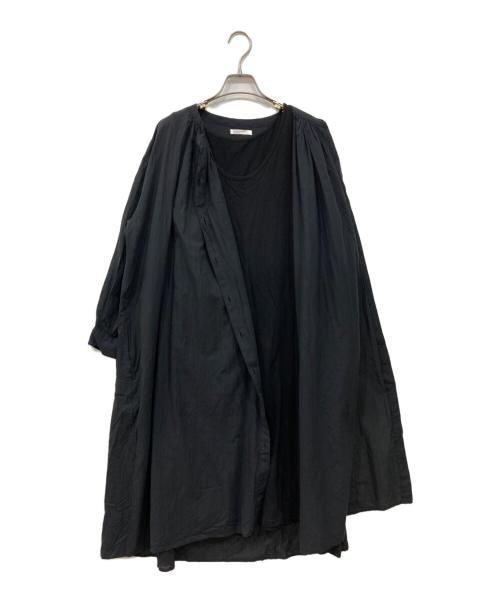 kurashi&trips publishing（クラシアンドトリップス パブリッシング）KURASHI&Trips PUBLISHING (クラシアンドトリップス パブリッシング) 3WAY後ろさがりギャザーワンピース ブラック サイズ:Freeの古着・服飾アイテム