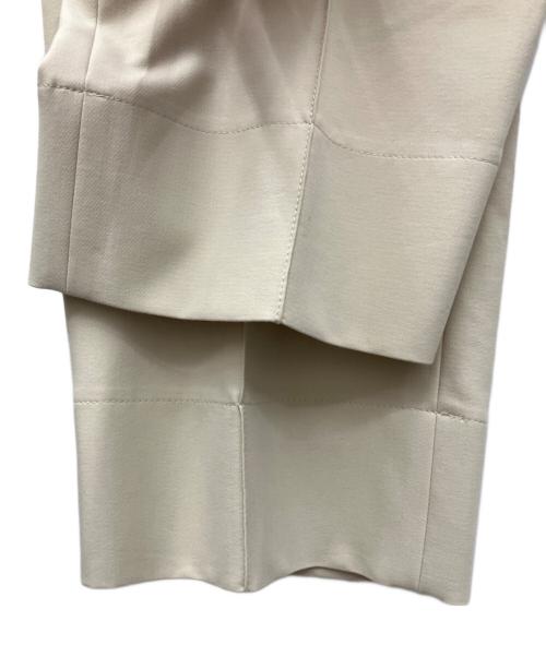 BEIGE（ベイジ）BEIGE (ベイジ) LAUREL/ワイドクロップドパンツ アイボリー サイズ:2の古着・服飾アイテム