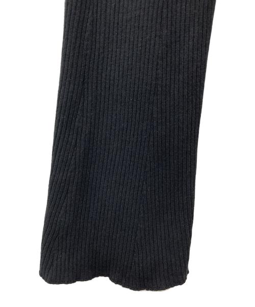 Snidel（スナイデル）Snidel (スナイデル) ニットカーデ＆キャミワンピースSET ブラック×ベージュの古着・服飾アイテム