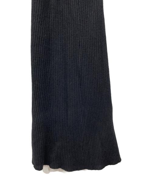 Snidel（スナイデル）Snidel (スナイデル) ニットカーデ＆キャミワンピースSET ブラック×ベージュの古着・服飾アイテム