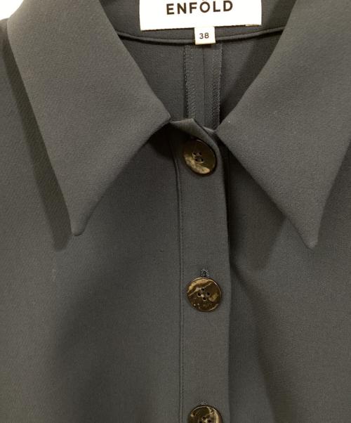 ENFOLD（エンフォルド）ENFOLD (エンフォルド) ダブルクロスカーブアームポロシャツ グレー サイズ:SIZE 38の古着・服飾アイテム