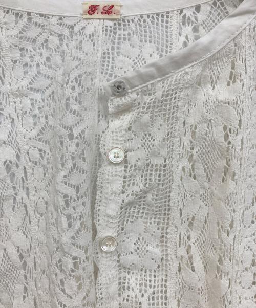 fig LONDON（フィグロンドン）fig LONDON (フィグロンドン) Carol bolero ホワイト サイズ:Fの古着・服飾アイテム