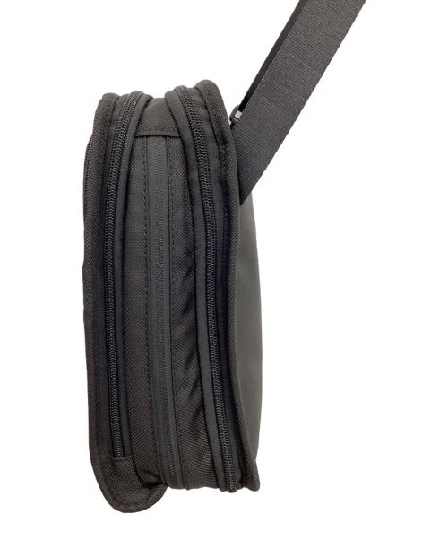 TUMI（トゥミ）TUMI (トゥミ) オーガナイザートラベルトートバッグ ブラックの古着・服飾アイテム