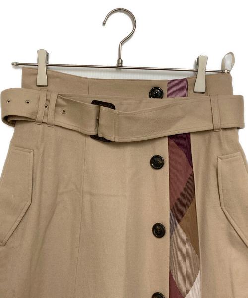 BLUE LABEL CRESTBRIDGE（ブルーレーベルクレストブリッジ）BLUE LABEL CRESTBRIDGE (ブルーレーベルクレストブリッジ) ハイカウントフラノトレンチスカート ベージュ サイズ:38の古着・服飾アイテム