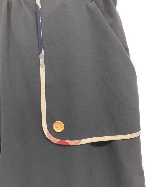 BLUE LABEL CRESTBRIDGE（ブルーレーベルクレストブリッジ）BLUE LABEL CRESTBRIDGE (ブルーレーベルクレストブリッジ) シェルドライワイドパンツ ネイビー サイズ:38の古着・服飾アイテム