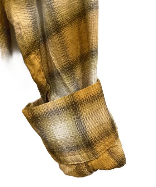 Hysteric Glamour（ヒステリックグラマー）Hysteric Glamour (ヒステリックグラマー) SMOKING GIRL オープンカラーシャツ イエロー サイズ:Sの古着・服飾アイテム