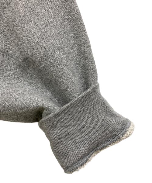 WTAPS（ダブルタップス）WTAPS (ダブルタップス) DESIGN 01/SWEATER/COTTON.COLLEGE グレー サイズ:02の古着・服飾アイテム