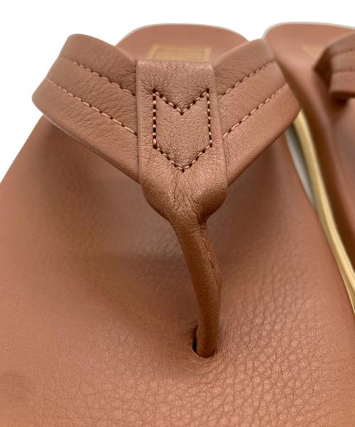 ISLAND SLIPPER（アイランドスリッパ）ISLAND SLIPPER (アイランドスリッパ) トングサンダル ブラウン サイズ:10 未使用品の古着・服飾アイテム