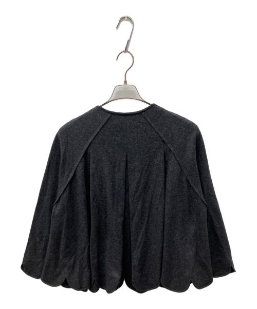 cygne（シーニュ）cygne (シーニュ) スカラップケープコート グレー サイズ:下記参照の古着・服飾アイテム