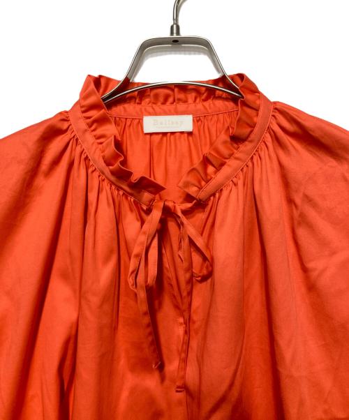 BALLSEY（ボールジィ）BALLSEY (ボールジィ) ハイカウントサテン ネックフリルブラウス オレンジ サイズ:36の古着・服飾アイテム