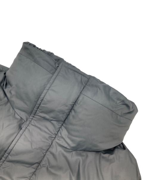 Graphpaper（グラフペーパー）Graphpaper (グラフペーパー) PERTEX QUANTUM insulated Puffer Jacket グレーの古着・服飾アイテム