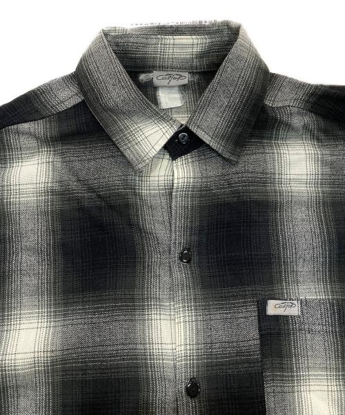 CalTop（キャルトップ）CalTop (キャルトップ) オンブレチェックシャツ ブラック×ホワイトの古着・服飾アイテム