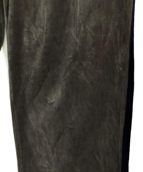 Off The Court by NBA（オフ・ザ・コート バイ NBA）Off The Court by NBA (オフ・ザ・コート バイ NBA) VELOUR TRACK PANTS グレー サイズ:Lの古着・服飾アイテム