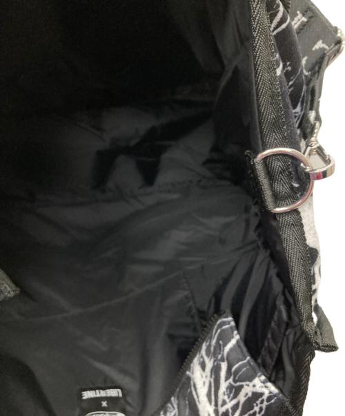 LeSportsac（レスポートサック）LeSportsac (レスポートサック) Libertine (リバティーン) トートバッグ/1296 ブラックの古着・服飾アイテム
