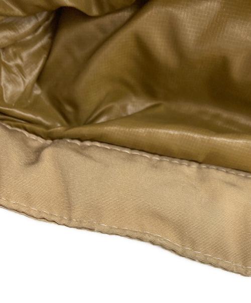 WILD THINGS（ワイルドシングス）WILD THINGS (ワイルドシングス) ダウンジャケット ベージュ サイズ:Lの古着・服飾アイテム