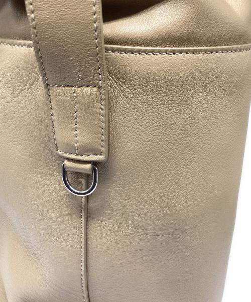 JIL SANDER（ジルサンダー）JIL SANDER (ジルサンダー) SOFT DRAWKET MEDIUM(ソフト ドローケット ミディアム) ベージュの古着・服飾アイテム