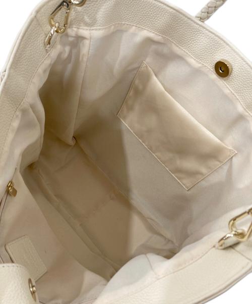 TREASURE TOPKAPI（トレジャートプカピ）TREASURE TOPKAPI (トレジャートプカピ) シュリンクレザー メッシュハンドル ショルダー付き トート バッグ アイボリーの古着・服飾アイテム