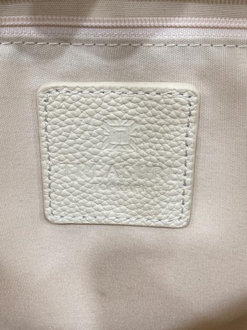 TREASURE TOPKAPI（トレジャートプカピ）TREASURE TOPKAPI (トレジャートプカピ) シュリンクレザー メッシュハンドル ショルダー付き トート バッグ アイボリーの古着・服飾アイテム
