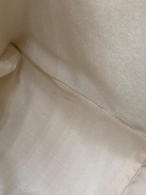 TREASURE TOPKAPI（トレジャートプカピ）TREASURE TOPKAPI (トレジャートプカピ) シュリンクレザー メッシュハンドル ショルダー付き トート バッグ アイボリーの古着・服飾アイテム