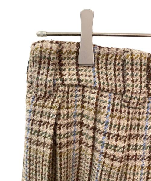 MIU MIU（ミュウミュウ）MIU MIU (ミュウミュウ) Houndstooth check skirt ベージュ サイズ:36の古着・服飾アイテム