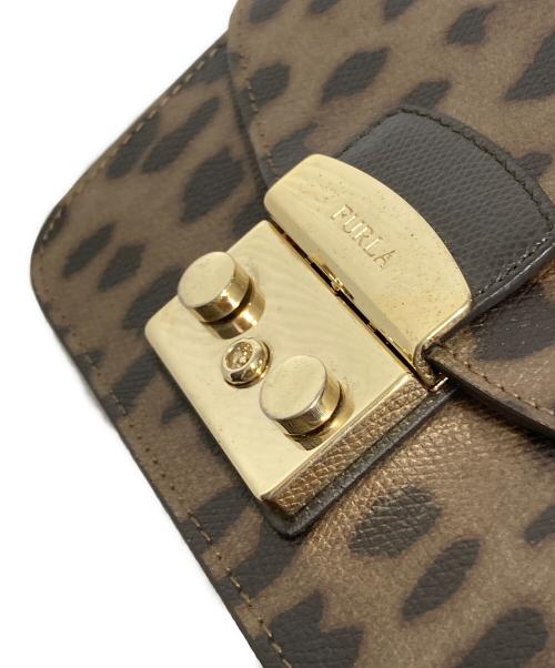 FURLA（フルラ）FURLA (フルラ) メトロポリス チェーンショルダーバッグ ブラウンの古着・服飾アイテム