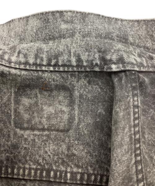 LEVI'S（リーバイス）LEVI'S (リーバイス) デニムジャケット グレー サイズ:MEDIUMの古着・服飾アイテム