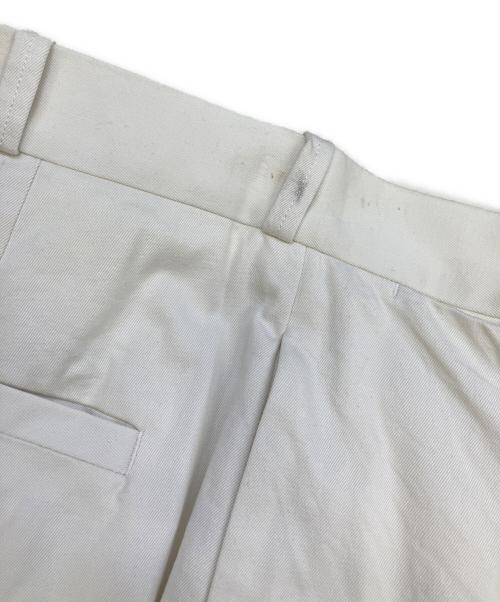 YAECA（ヤエカ）YAECA (ヤエカ) チノクロスワイドパンツ ホワイト サイズ:32の古着・服飾アイテム