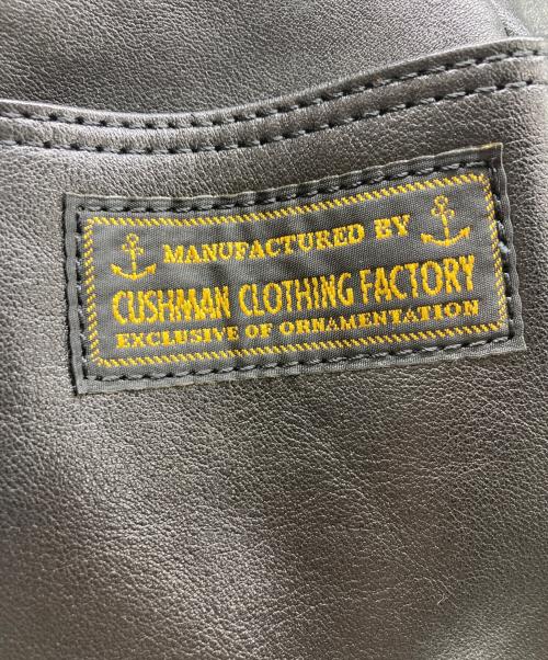 CUSHMAN（クッシュマン）CUSHMAN (クッシュマン) 牛革製大型メッセンジャーバッグ ブラック サイズ:-の古着・服飾アイテム