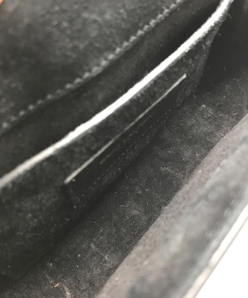 Saint Laurent Paris（サンローランパリ）Saint Laurent Paris (サンローランパリ) エナメルショルダーバッグ ブラックの古着・服飾アイテム